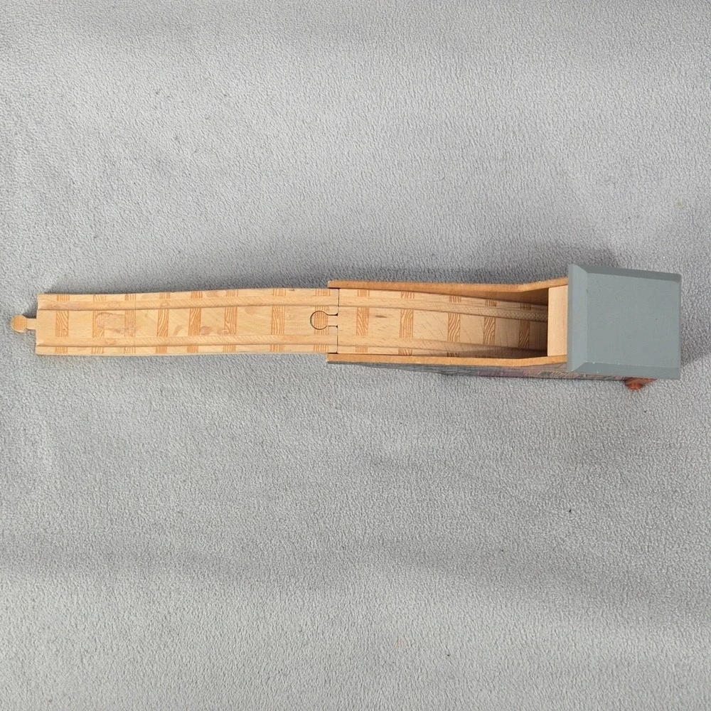 Thomas‎ & Friends 2004 Wooden Railway Closed Mine Tunnel Toy Vintage Accessory